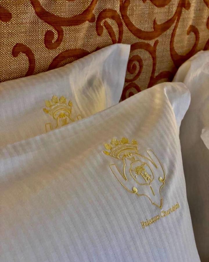 Palazzo Cherubini - Wellness e Spa Rossano Esterno foto