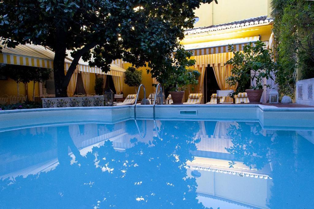 Palazzo Cherubini - Wellness e Spa Rossano Esterno foto