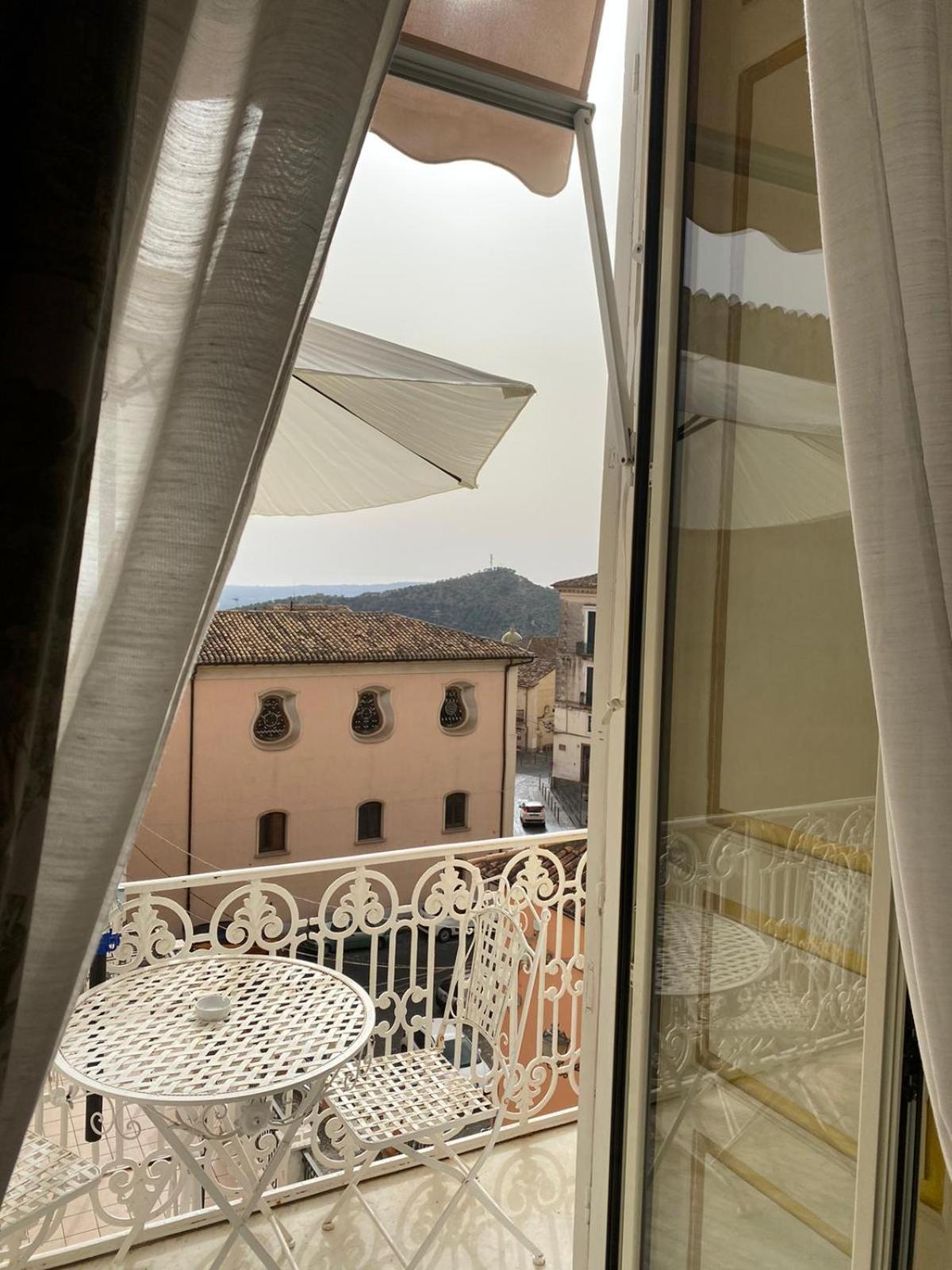 Palazzo Cherubini - Wellness e Spa Rossano Esterno foto