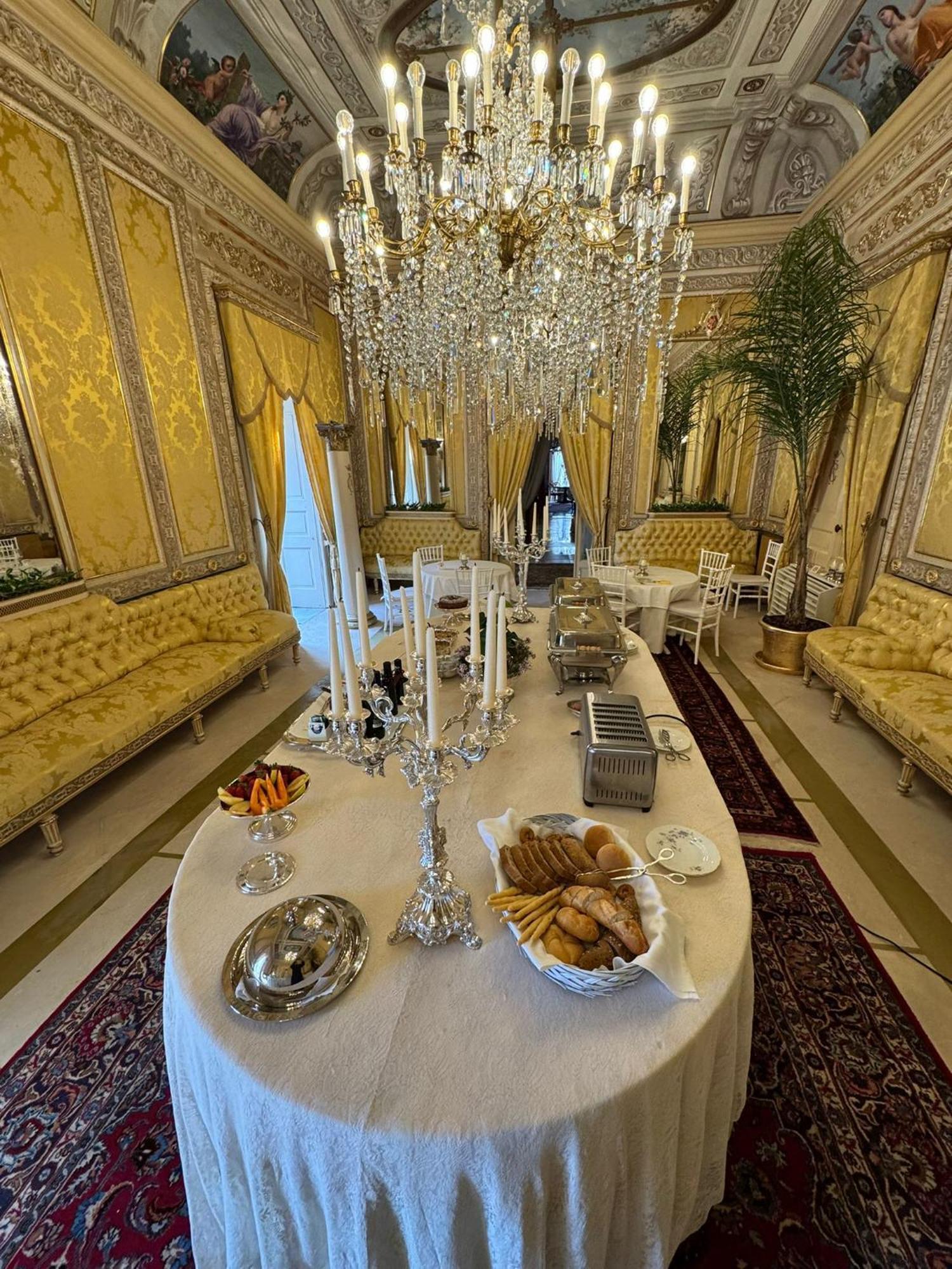Palazzo Cherubini - Wellness e Spa Rossano Esterno foto